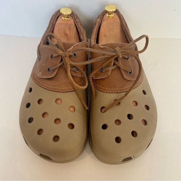 CROCS Other - Crocs Islander Pitcrew Boat Shoes Brown/ Tan Leather Top Lace Up Size 12